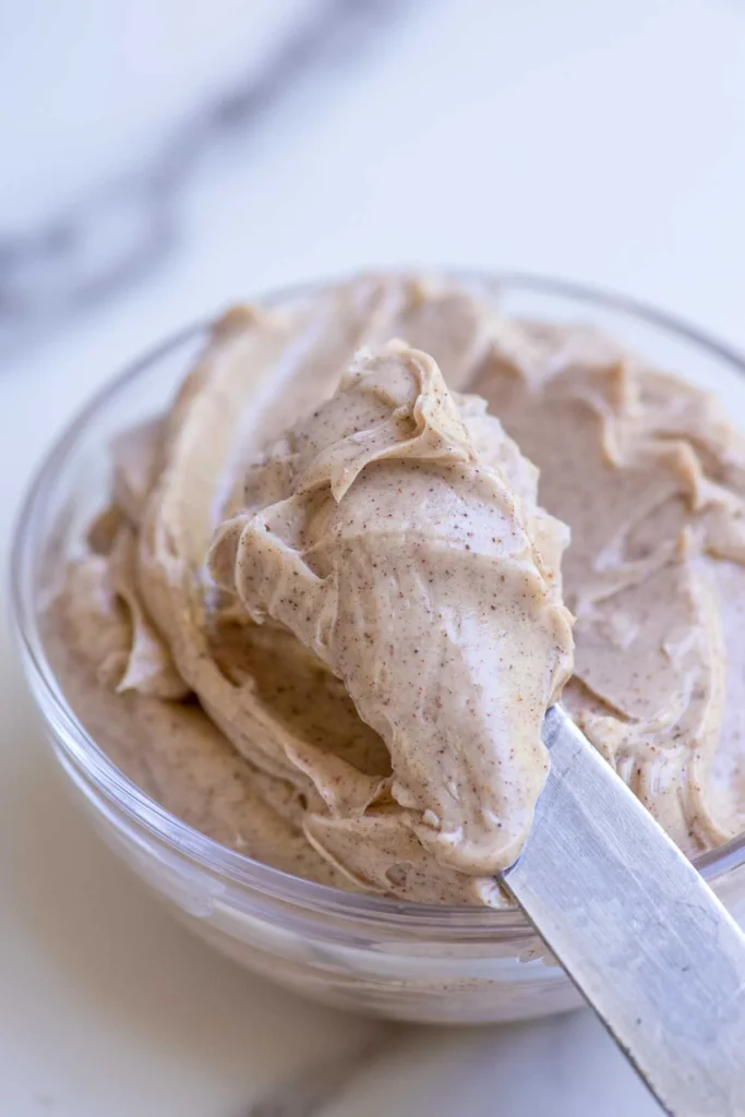 Homemade Cinnamon Honey Butter: 5 Minutes, 3 Ingredients